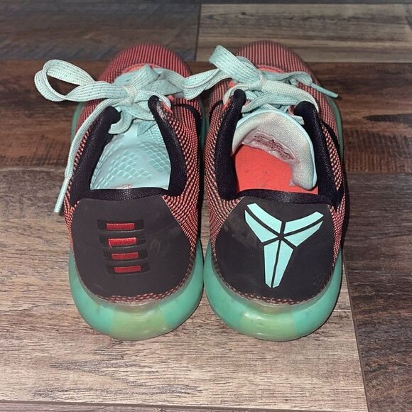 Nike Kobe Bryant Easter 10 Hot Lava Sunset Low Top Basketball Shoes - Picture 6 of 7